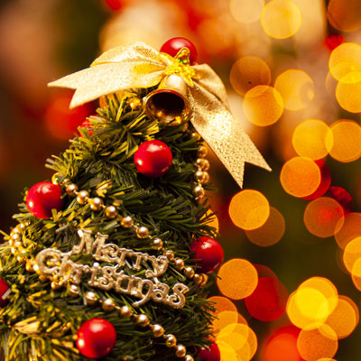 クリスマスメイクは目もとで差をつける！大人のための上品華やかメイク