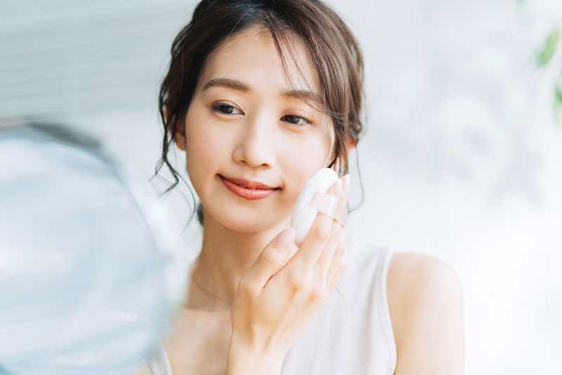 「なりたい印象」で操る、大人のチーク講座