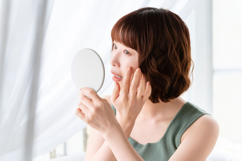 なぜ敏感肌になるの？原因を解説