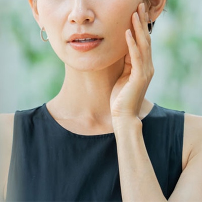 日やけ後はパックしてもいい？正しいケア方法や選び方を解説
